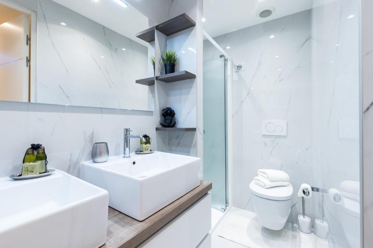 Luxury 3 Bdr Garden & Parking - Angels' Garden Apartment Nice Exterior photo